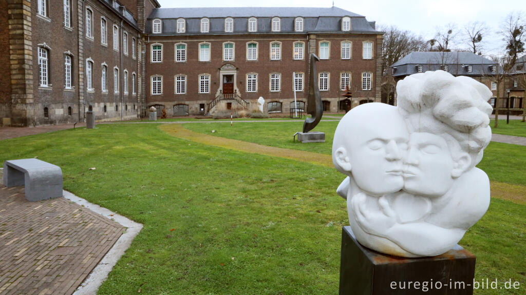 Detailansicht von Skulpturengarten bei der Abtei Rolduc