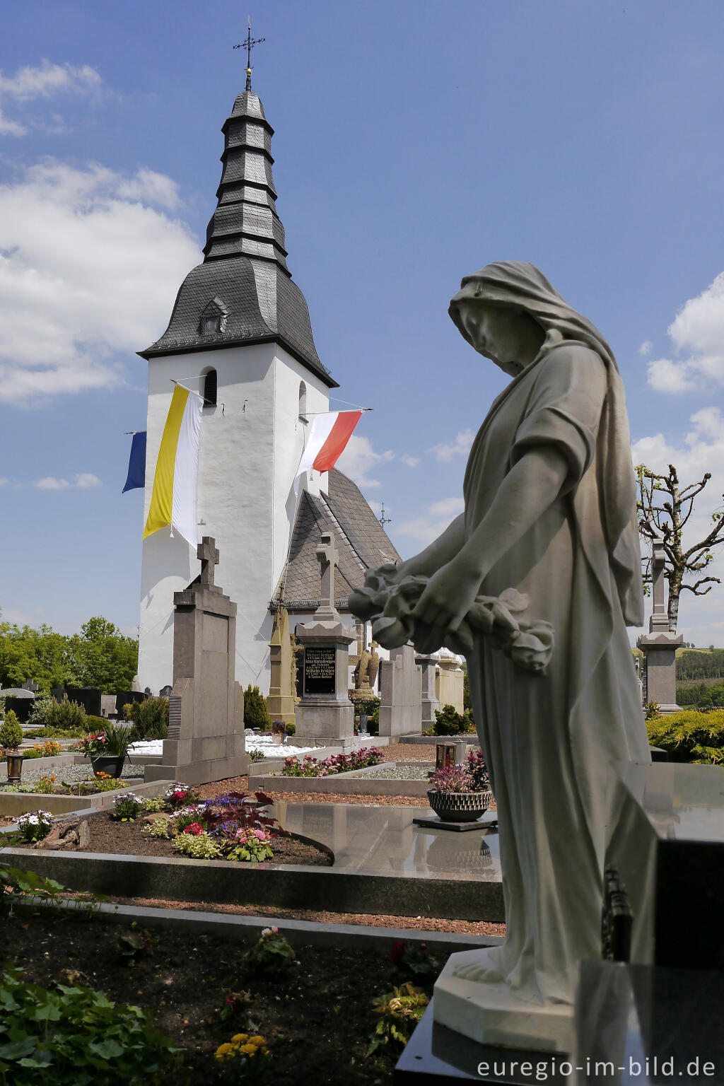 Detailansicht von St. Hubertus-Kapelle von Weweler bei Burg-Reuland