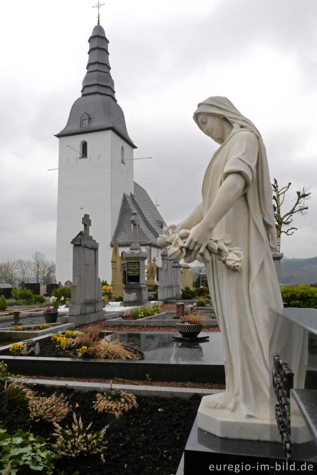 Detailansicht von St. Hubertus-Kapelle von Weweler bei Burg-Reuland