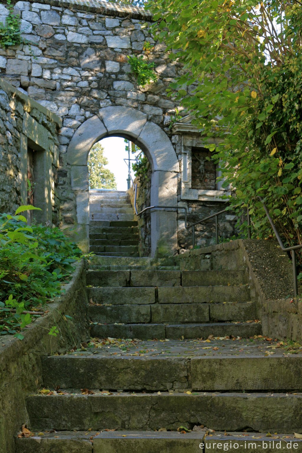 Detailansicht von Treppe zur Bergkirche St. Stephanus, Kornelimünster