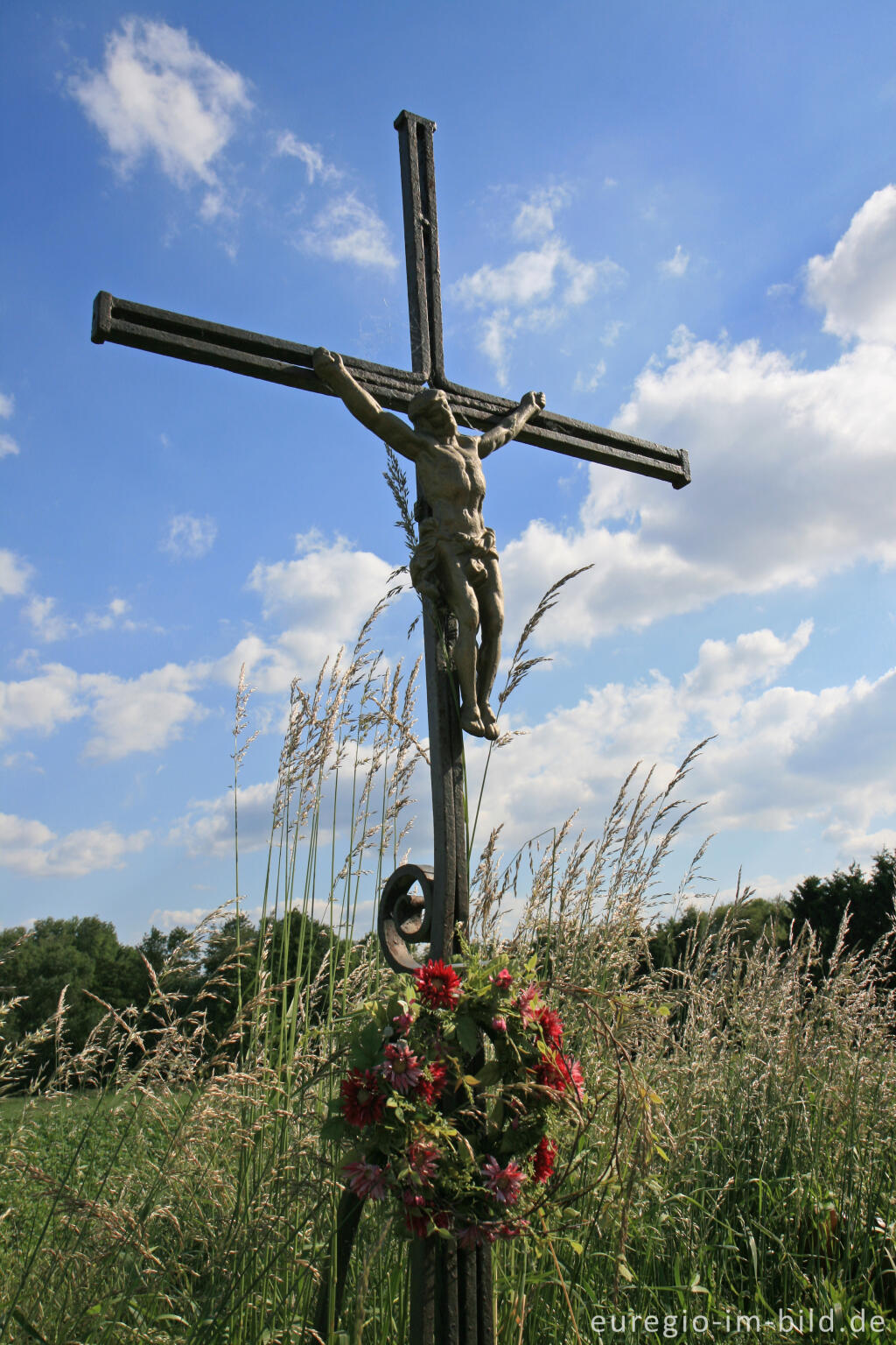 Detailansicht von Wegkreuz an der Hamstraat in Kerkrade, NL