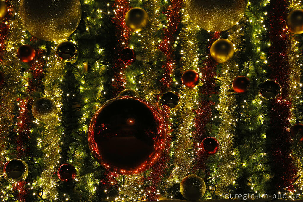 Detailansicht von Weihnachtsdekoration in Valkenburg