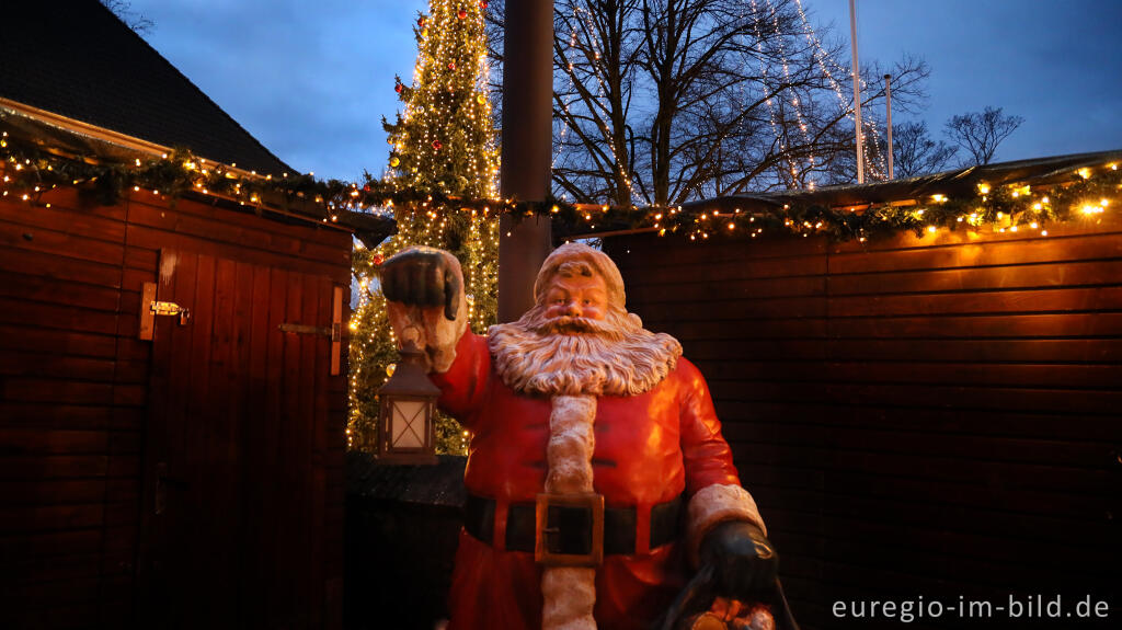 Detailansicht von Weihnachtsmann, Alsdorfer Weihnachtsmarkt