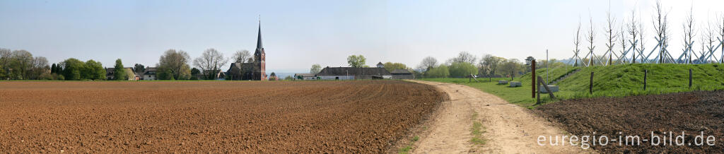 Detailansicht von Weißer Weg mit Maulbeerhügel (r.) und Blick auf Berensberg