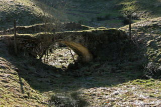 Alte Steinbrücke bei der  Eyneburg, Hergenrath, Belgien