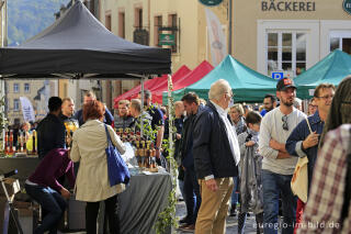 Auf dem Nussmarkt in Vianden