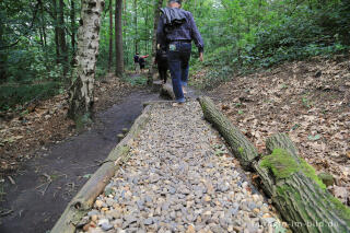 Barfuß im Schutterspark in Brunssum