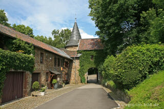 Bei der Burg Wilhelmstein im Wurmtal