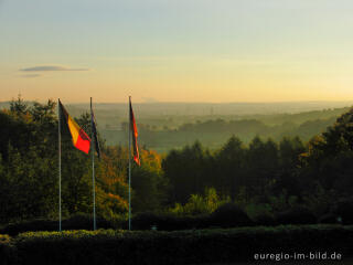 Blick vom Dreiländerpunkt nach Aachen, Morgenstimmung