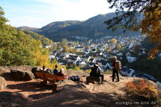 Blick von der Kaulay auf Kordel im Kylltal