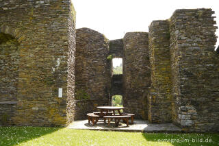 Burg Reuland in Ostbelgien