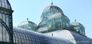 Die Königlichen Gewächshäuser von Laken (Laeken) bei Brüssel