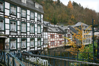 Fachwerkhäuser im Ortskern von Monschau, Rureifel