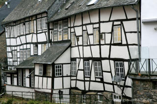 Fachwerkhäuser in Monschau, Rureifel