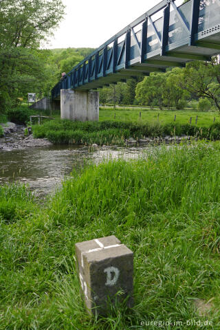 Georges-Wagner-Brücke mit Our und Ribbach, Dreiländereck im Ourtal