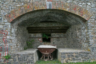 Kalkofen "Am Wolfspfad",  Hahn bei Walheim