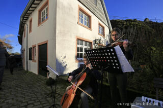 Musikdarbietung, Weihnachtsmarkt in Kronenburg bei Dahlem