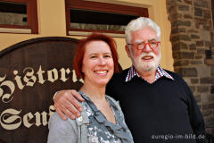 Ruth Breuer und ihr Vater Guido Breuer, Senfmühle in Monschau