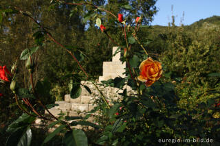 Skulptur im Rosengarten, Hortus Dialogus